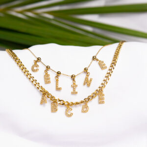 Collier lettres Charms