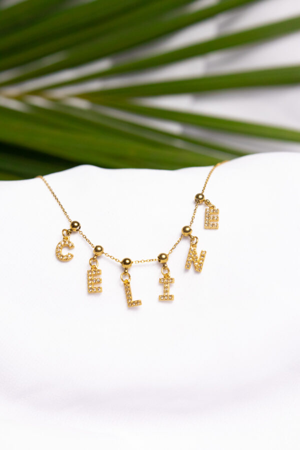 Collier lettres charms